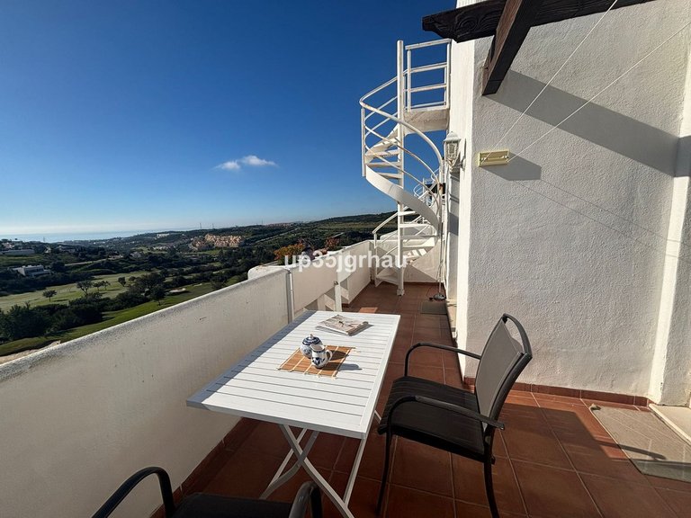 Apartment for Sale in Estepona, Malaga 6