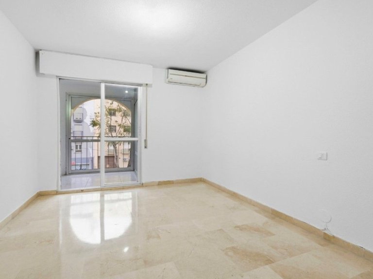 Apartment for Sale in Fuengirola, Malaga 13