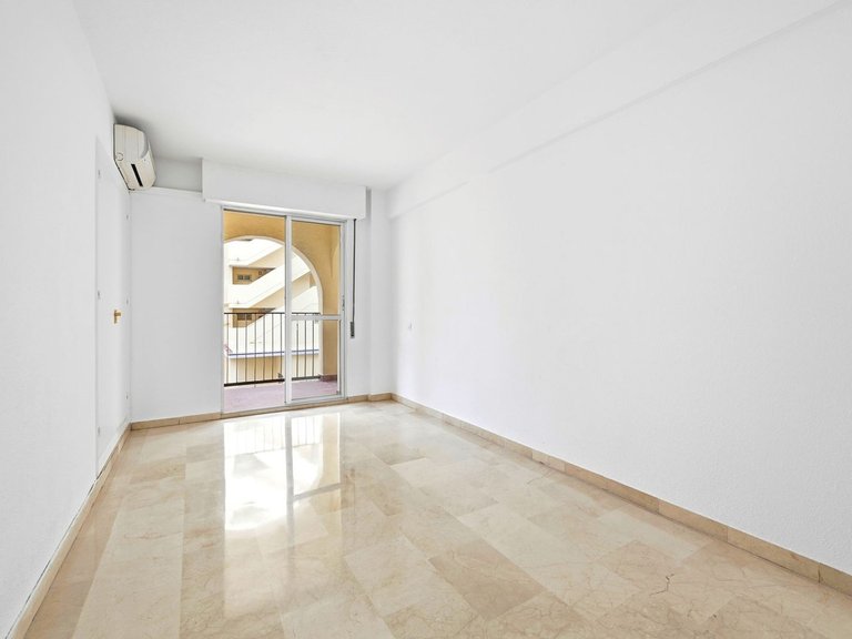 Apartment for Sale in Fuengirola, Malaga 8