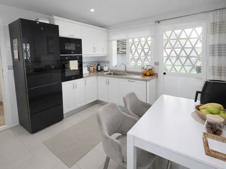 Apartment for Sale in Elviria, Malaga 7