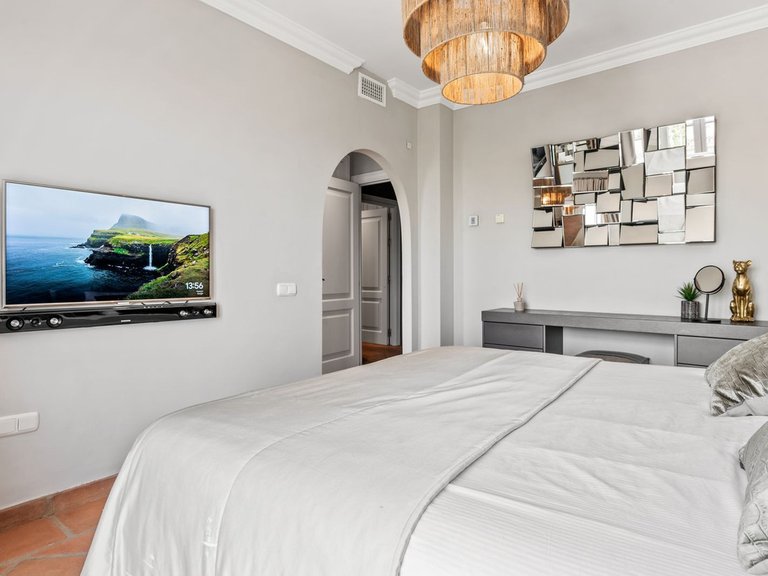 Villa for Sale in La Heredia, Malaga 14