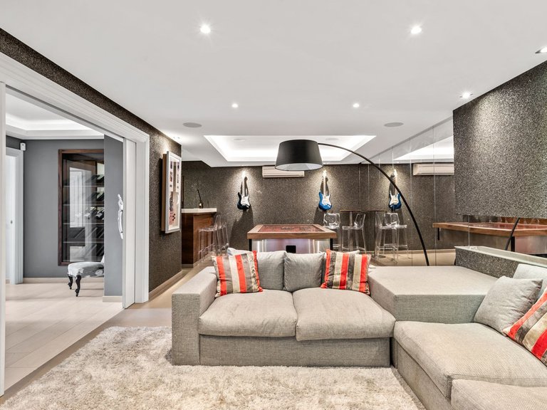Villa for Sale in La Heredia, Malaga 26
