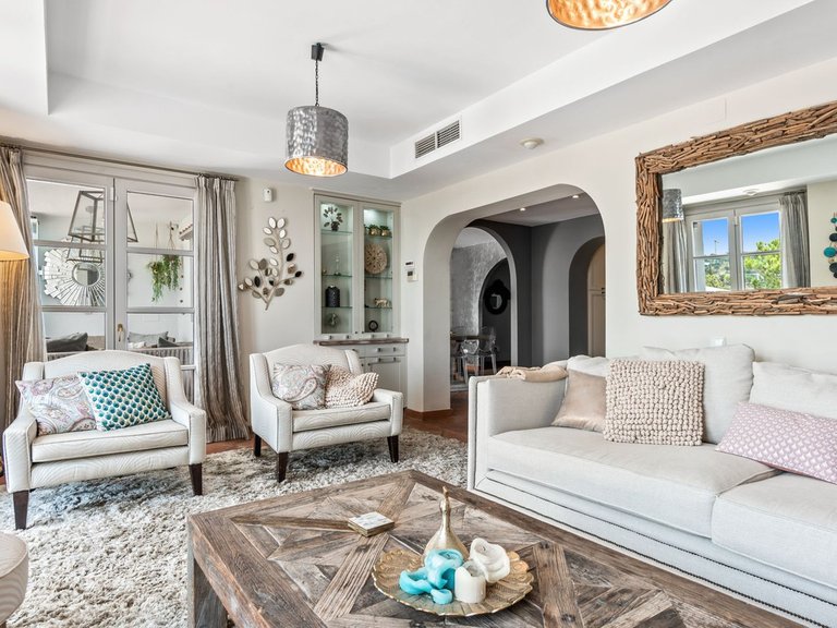 Villa for Sale in La Heredia, Malaga 5