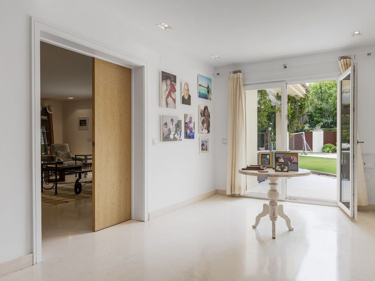 Villa for Sale in Sotogrande Costa, Cadiz 22