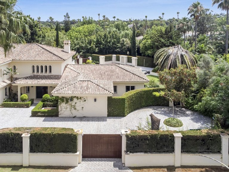 Villa for Sale in Sotogrande Costa, Cadiz 3