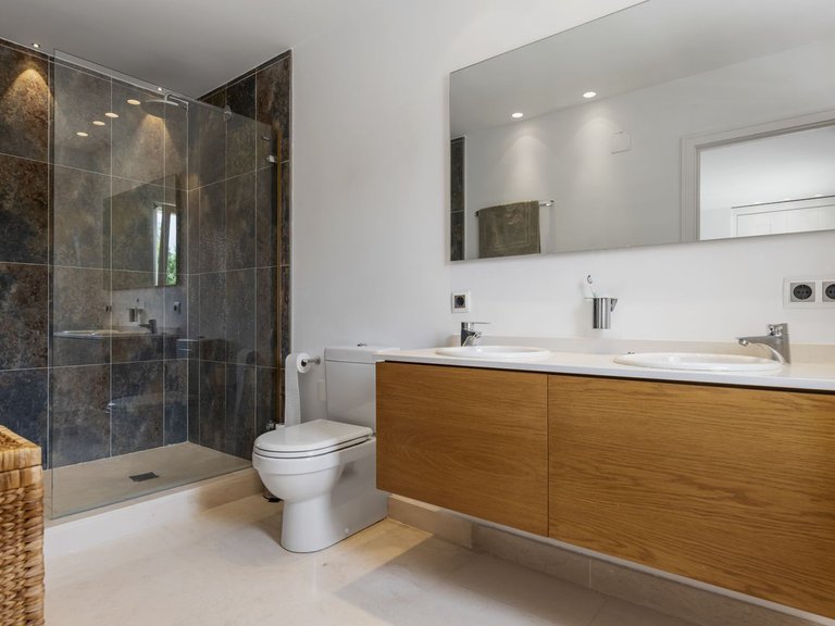 Villa for Sale in Sotogrande Costa, Cadiz 46
