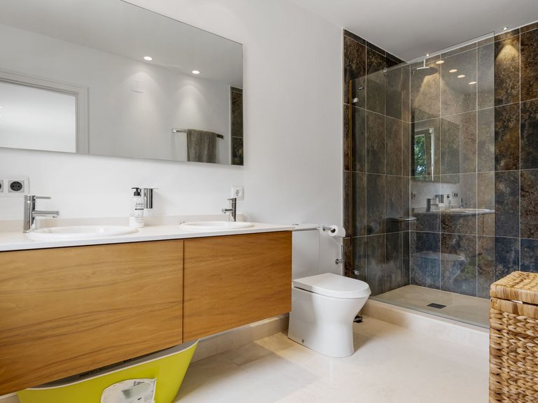 Villa for Sale in Sotogrande Costa, Cadiz 47
