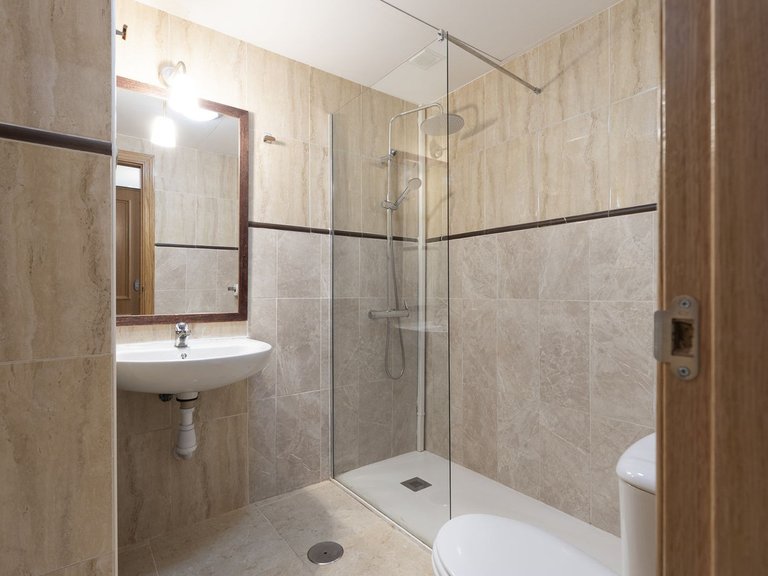 Apartment for Sale in Olletas, Malaga 14