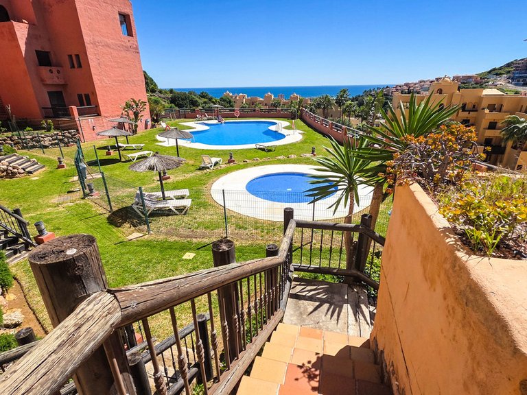 Apartment for Sale in La Duquesa, Malaga 1