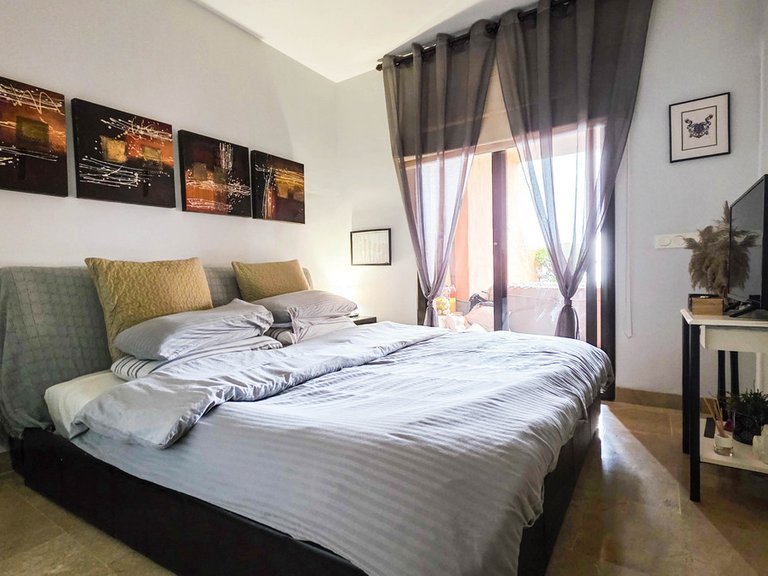 Apartment for Sale in La Duquesa, Malaga 10