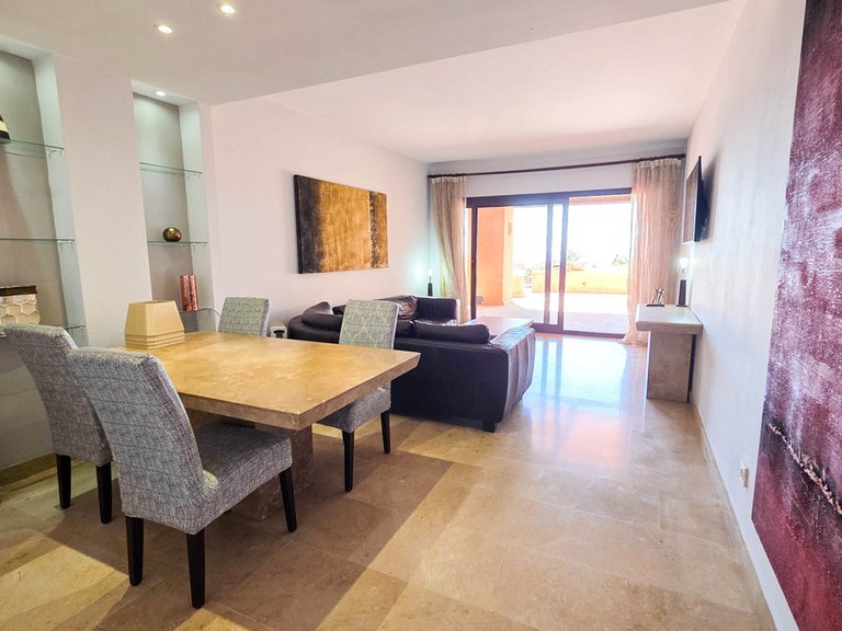 Apartment for Sale in La Duquesa, Malaga 5