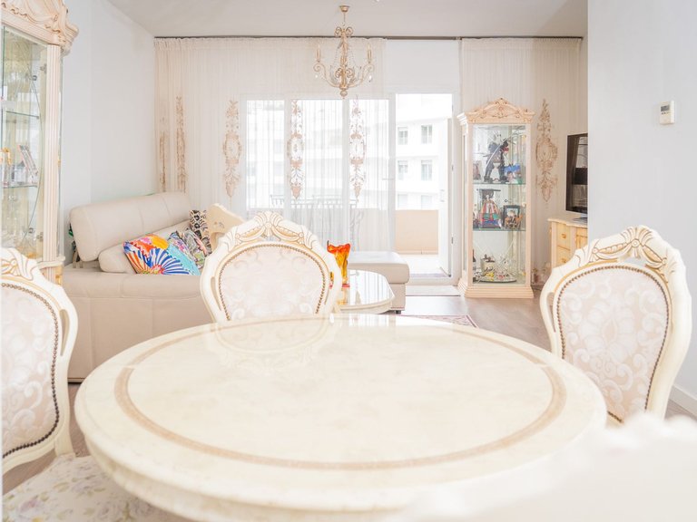 Apartment for Sale in Nueva Andalucía, Malaga 11