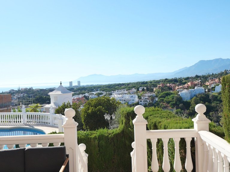 Apartment for Sale in Cabopino, Malaga 40