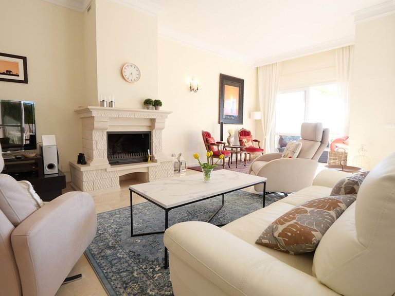 Apartment for Sale in Cabopino, Malaga 43