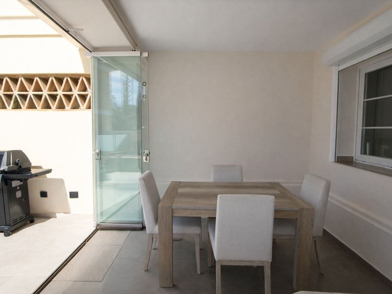 Villa for Sale in Elviria, Malaga 10