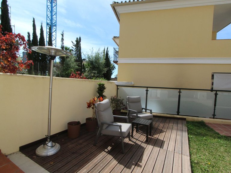 Villa for Sale in Elviria, Malaga 12