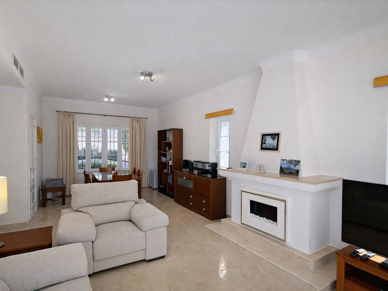 Villa for Sale in Elviria, Malaga 23