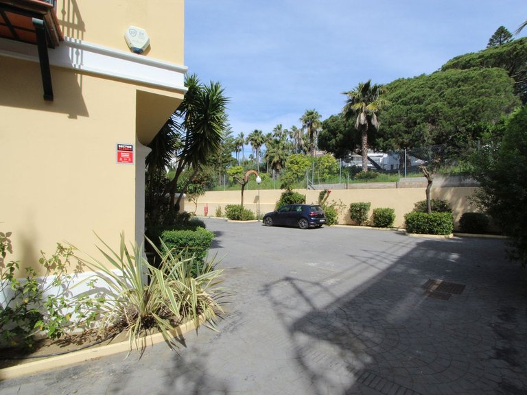 Villa for Sale in Elviria, Malaga 49