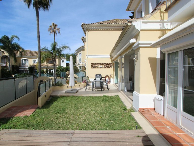 Villa for Sale in Elviria, Malaga 6