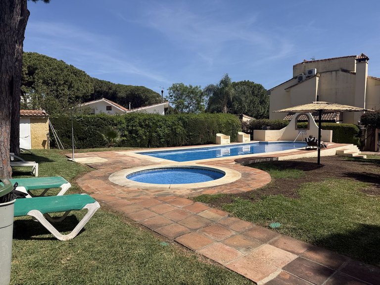 Villa for Sale in Calahonda, Malaga 27