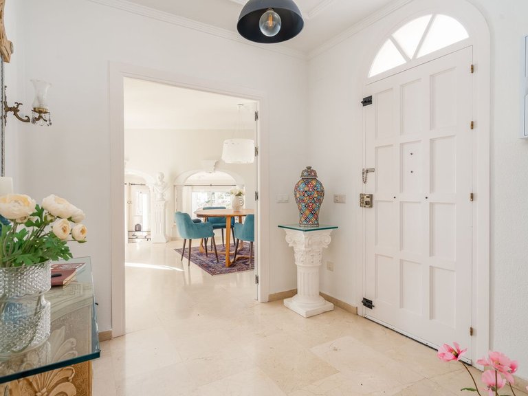 Villa for Sale in La Capellania, Malaga 12