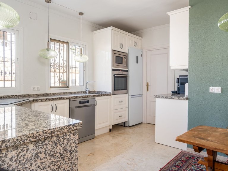 Villa for Sale in La Capellania, Malaga 23