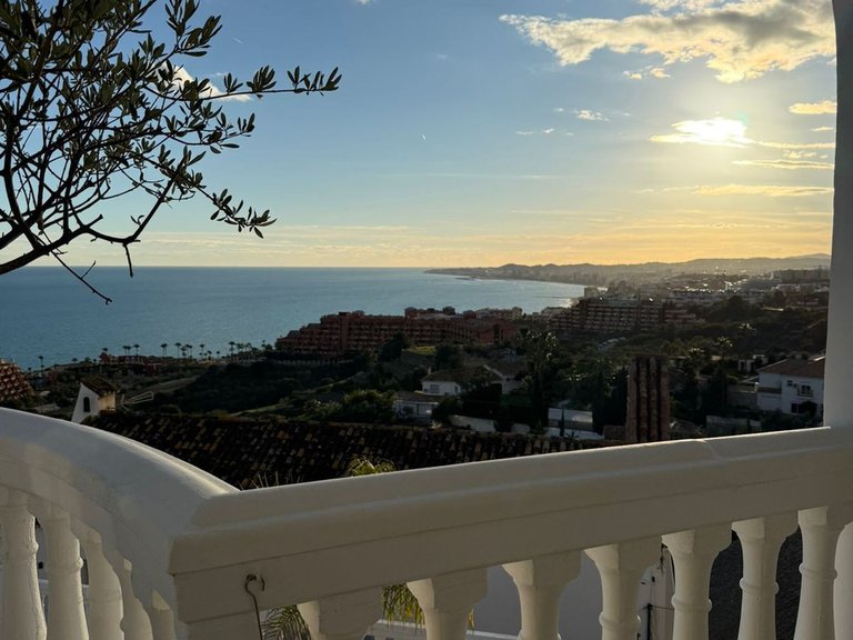 Villa for Sale in La Capellania, Malaga 28