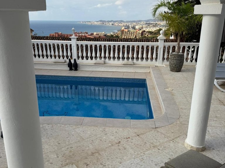 Villa for Sale in La Capellania, Malaga 36