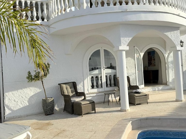Villa for Sale in La Capellania, Malaga 37