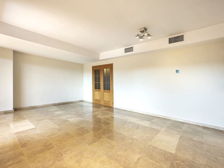 Apartment for Sale in Fuengirola, Malaga 12