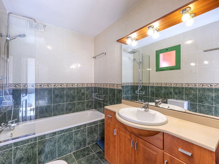 Apartment for Sale in Fuengirola, Malaga 26