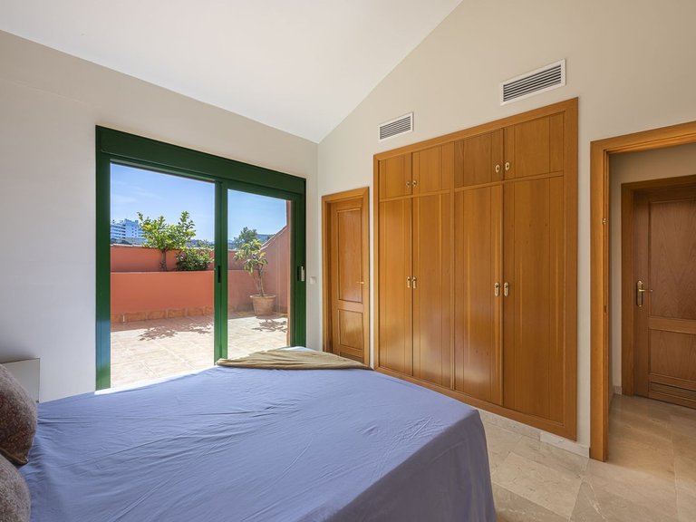 Apartment for Sale in Fuengirola, Malaga 27