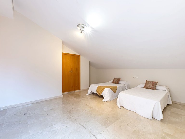 Apartment for Sale in Fuengirola, Malaga 32