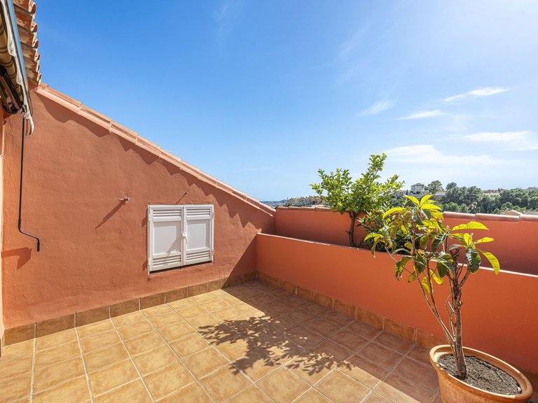 Apartment for Sale in Fuengirola, Malaga 35