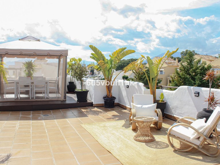 Apartment for Sale in Marbella, Malaga 2