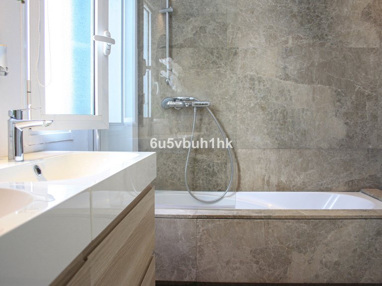 Apartment for Sale in Marbella, Malaga 21