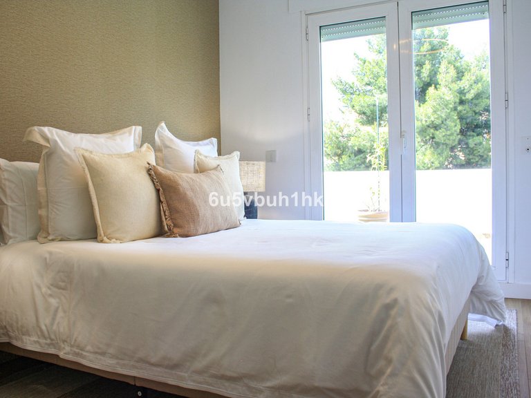 Apartment for Sale in Marbella, Malaga 22