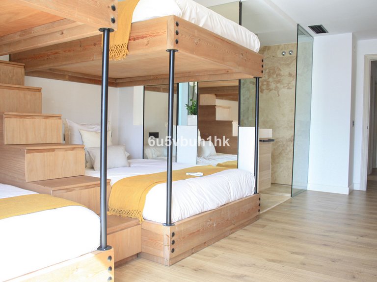 Apartment for Sale in Marbella, Malaga 27