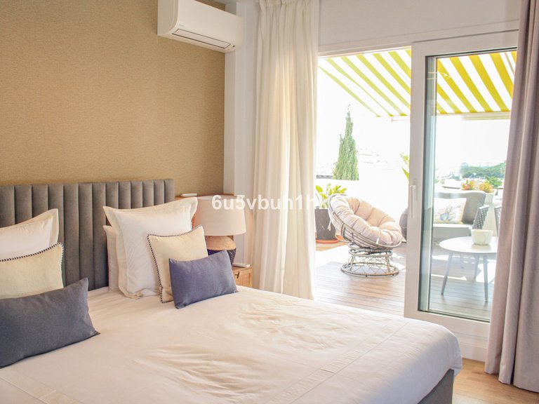 Apartment for Sale in Marbella, Malaga 34