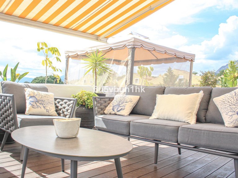 Apartment for Sale in Marbella, Malaga 37