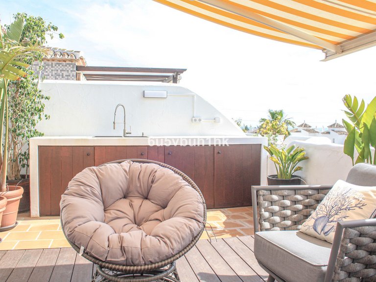 Apartment for Sale in Marbella, Malaga 44