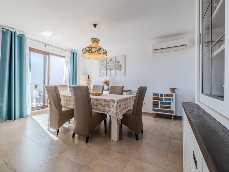 Apartment for Sale in Altos De Los Monteros, Malaga 10