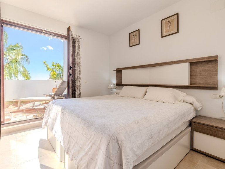 Apartment for Sale in Altos De Los Monteros, Malaga 18