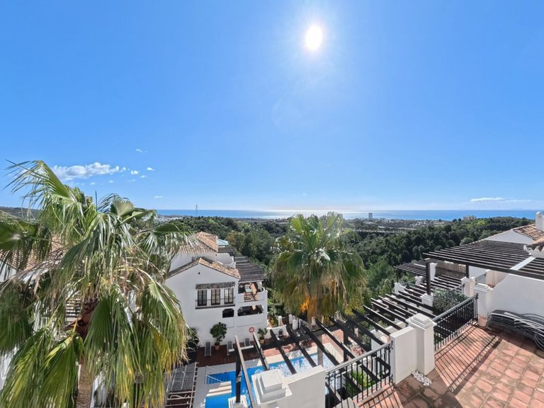 Apartment for Sale in Altos De Los Monteros, Malaga 30