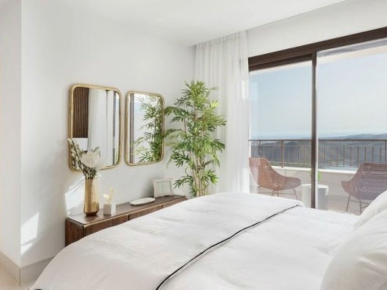 Town House for Sale in Istán, Malaga 19