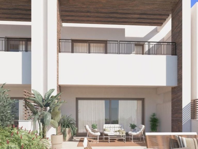 Town House for Sale in Istán, Malaga 2