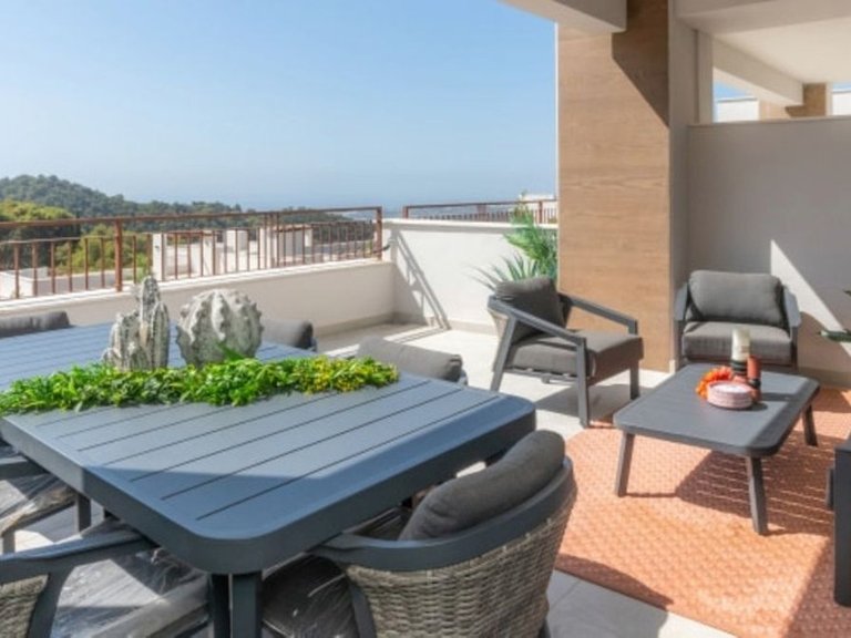 Town House for Sale in Istán, Malaga 5