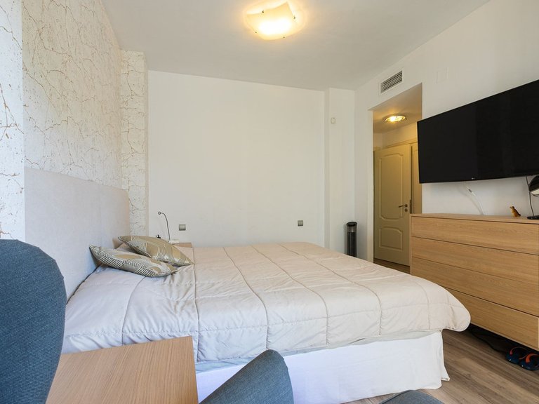 Apartment for Sale in Nueva Andalucía, Malaga 22