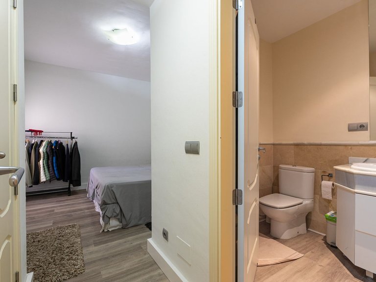Apartment for Sale in Nueva Andalucía, Malaga 27