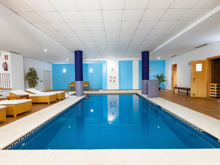Apartment for Sale in Nueva Andalucía, Malaga 35